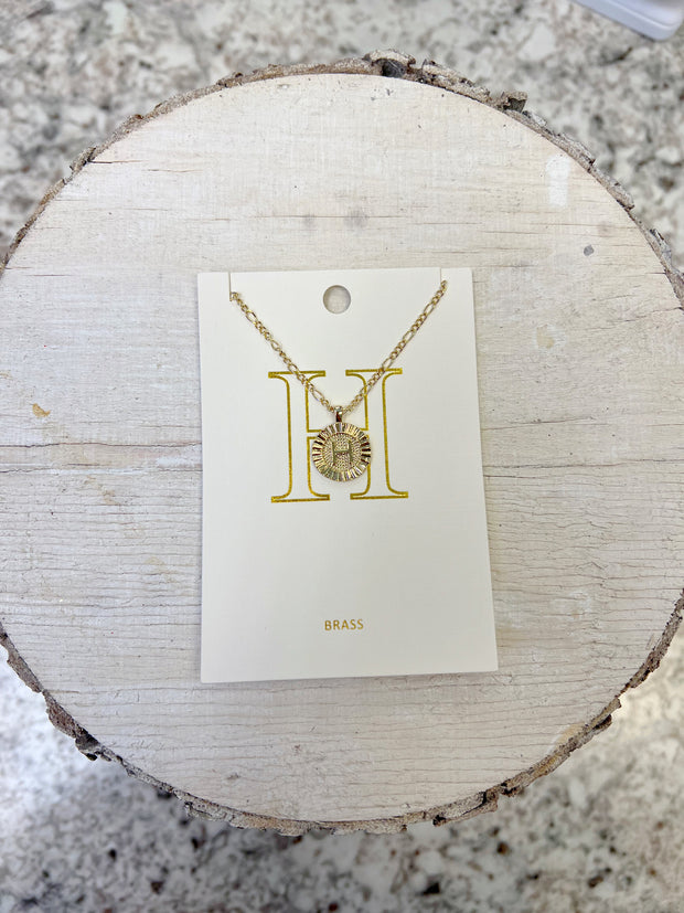 Payton Initial necklace in Gold