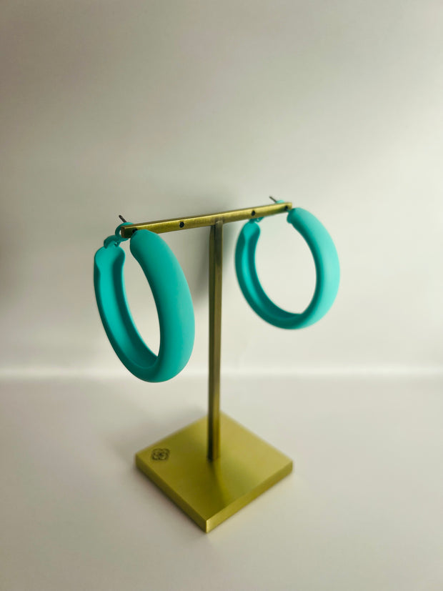 Simple Statement Hoops, Mint