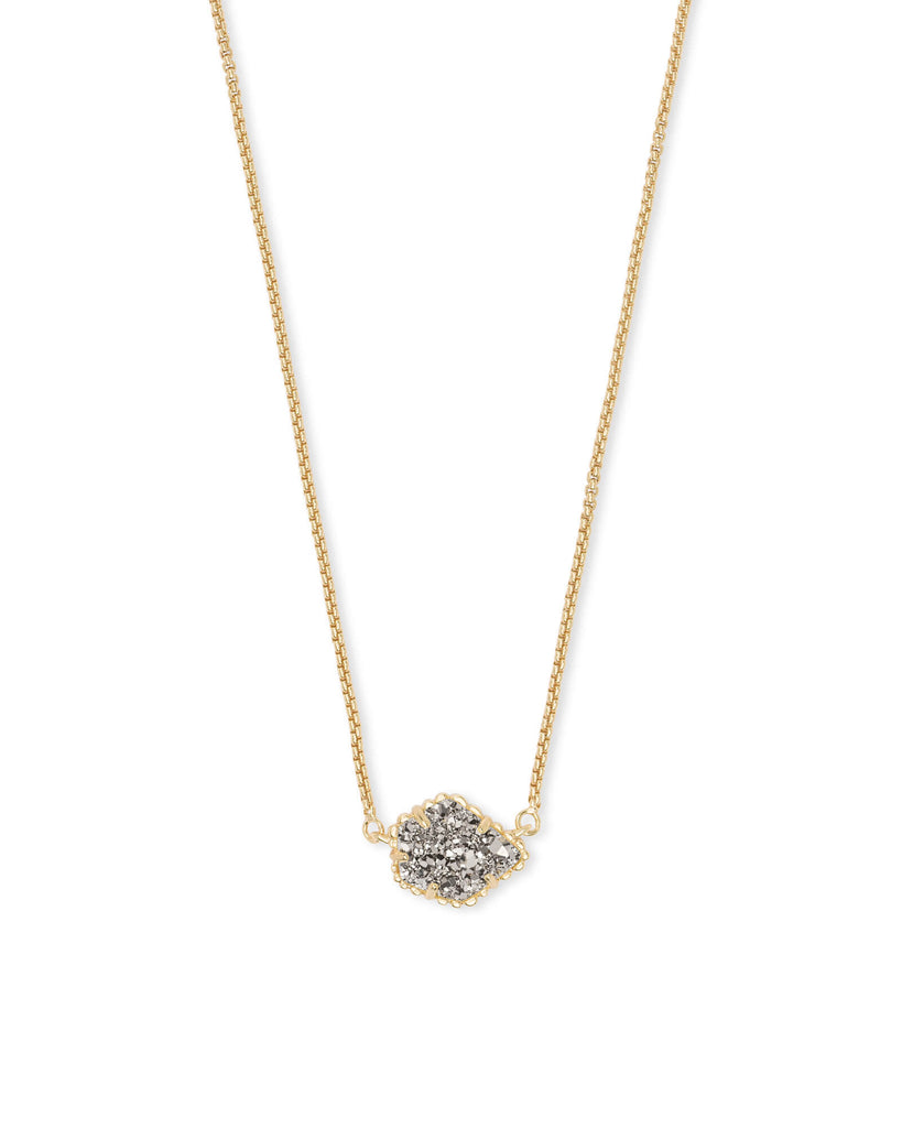 The Kendra Scott Elisa Pendant Necklace Sells Every Minute